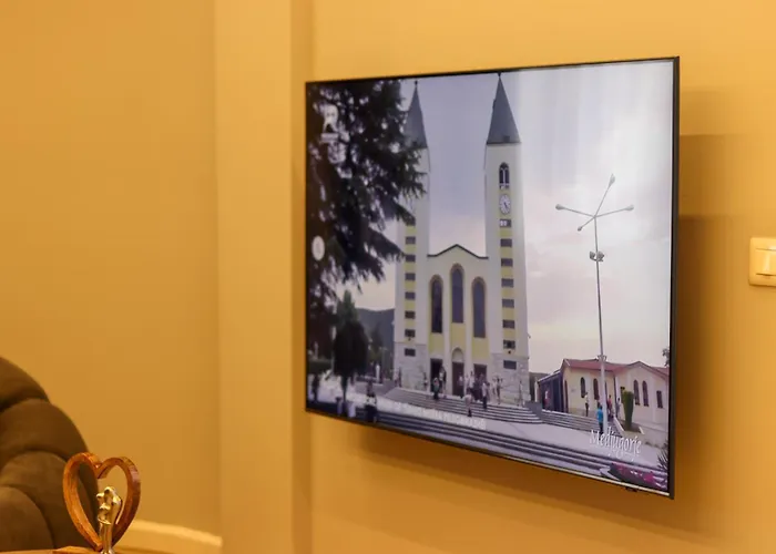 Lägenhet Fra Tirana