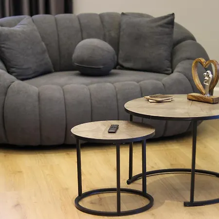 Apartament Fra Tirana