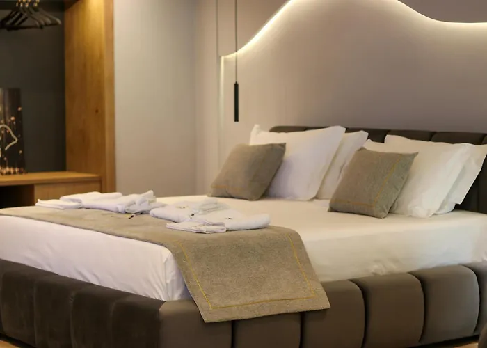 דירה Fra טיראנה